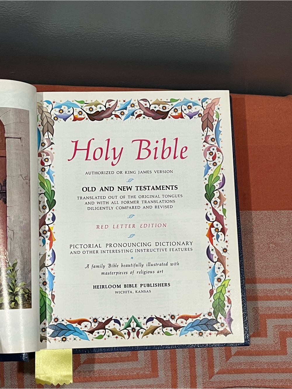 Vintage Masonic Master Reference Edition Holy Bible (KJV) - Picture 3 of 16